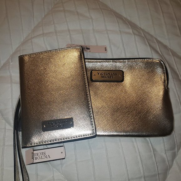 Victoria's Secret wristlet and passbook wallet - Picture 1 of 7